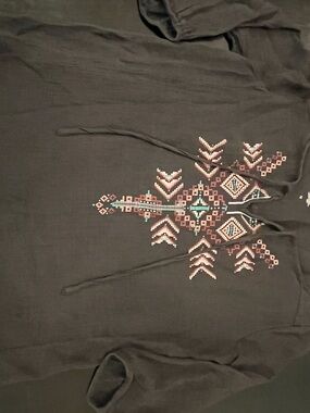 Wrangler Black Top with Multicolor Aztec Embroidery